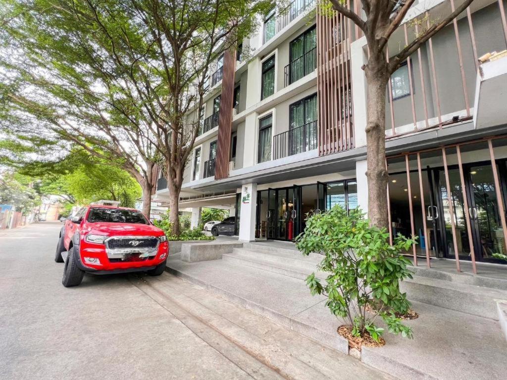 Bb House Mini Suite Hotel Bangkok Exterior foto